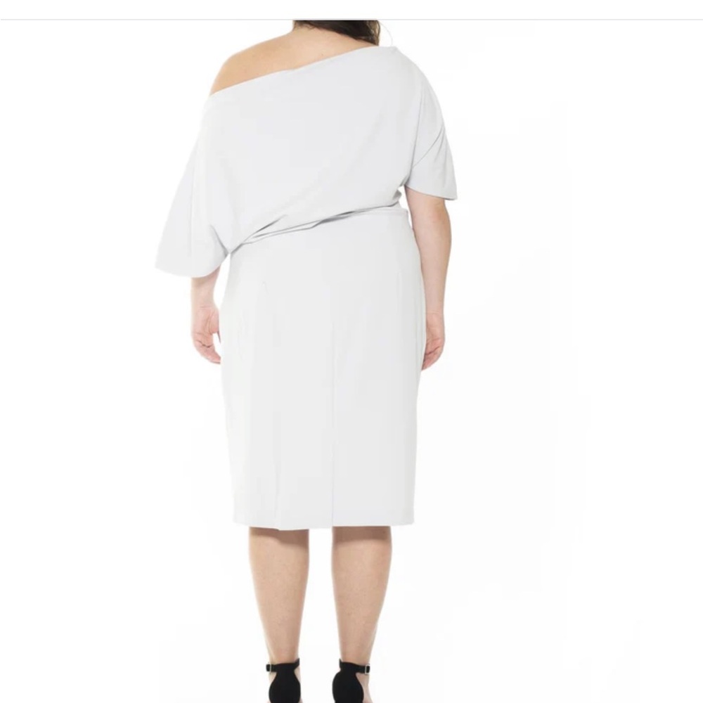 Off-Shoulder White Midi Dress - Picture 2 of 5